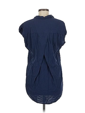 Velvet Heart Sleeveless Button-Down Shirt (view 2)