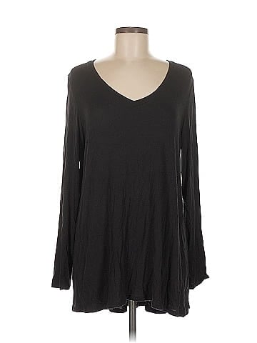 Hue Long Sleeve T-Shirt (view 1)
