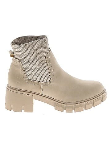Madden Girl Ankle Boots (view 1)