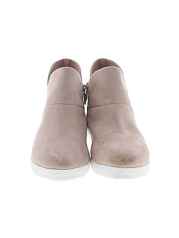 FitFlop Ankle Boots (view 2)