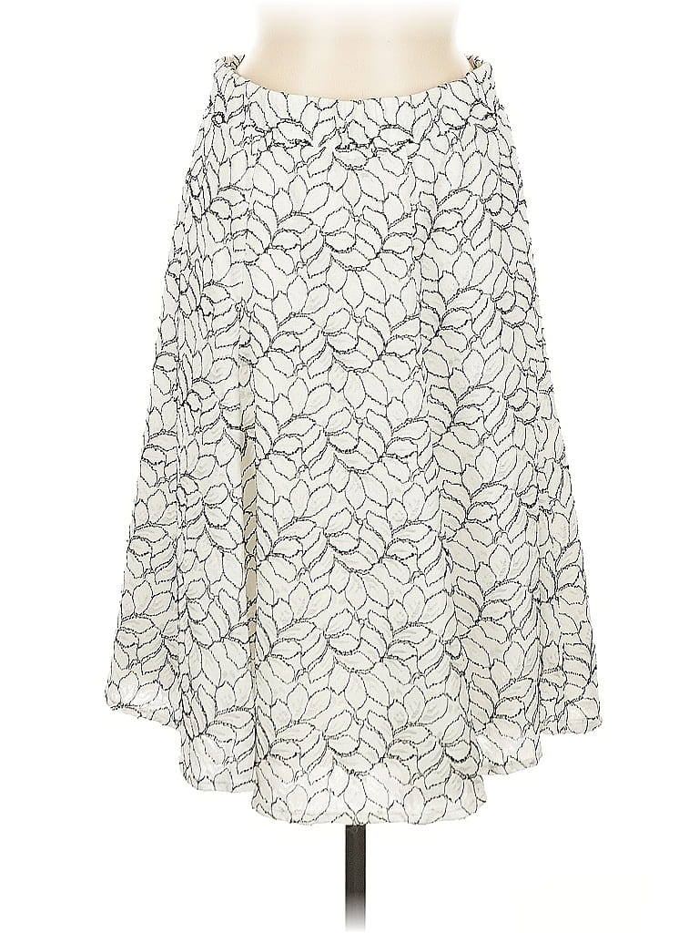 Pre-owned Christopher & Banks Casual Skirt In White