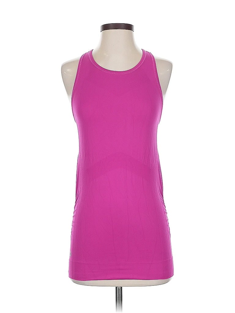 Click to view more detailed imagery on our partner's website Pre-owned Athleta Active Tank Top In Pink