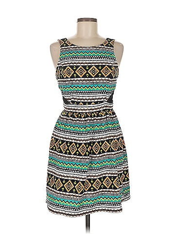 Monteau Casual Dress (view 1)