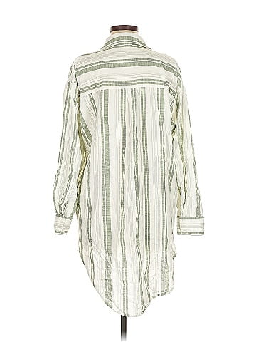 Vila 3/4 Sleeve Button-Down Shirt (view 2)
