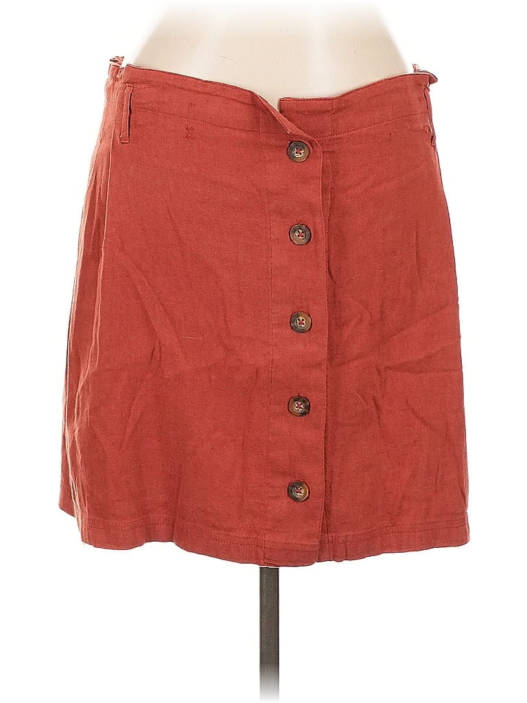 Click to view more detailed imagery on our partner's website Pre-owned Hollister Casual Skirt In Red