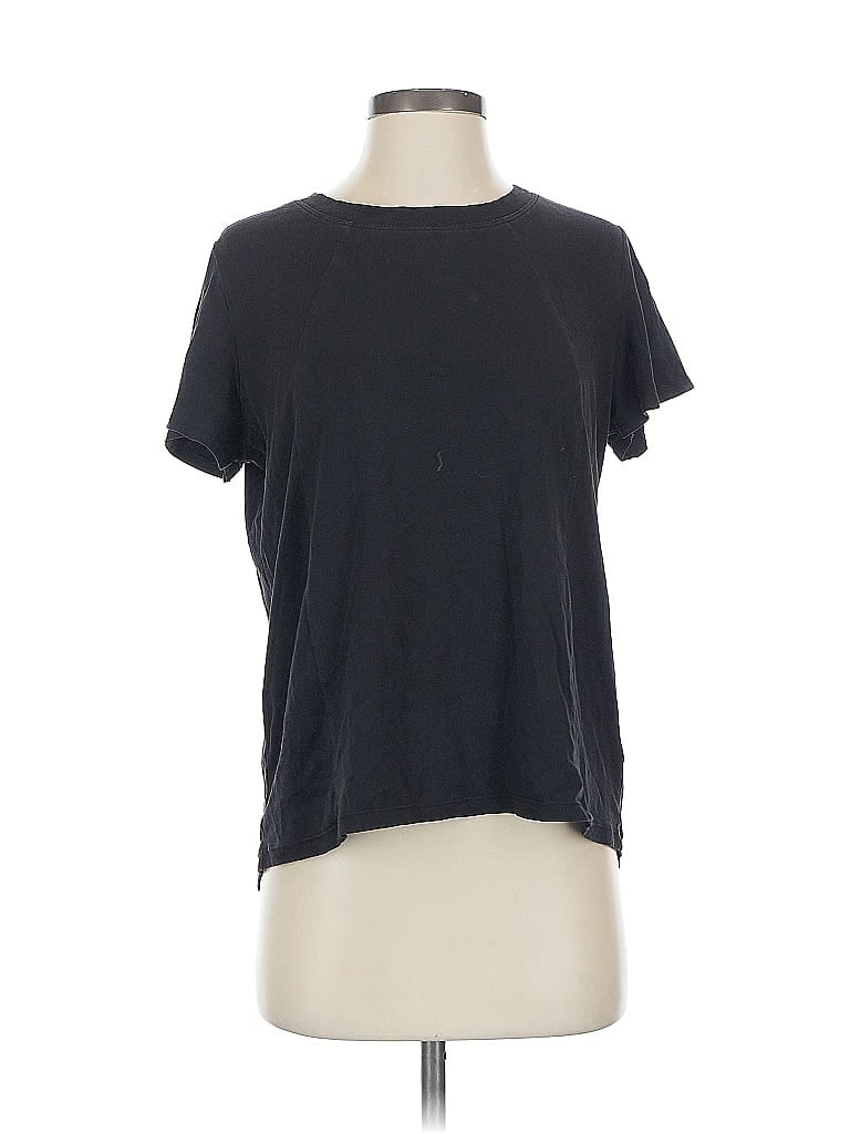 Click to view more detailed imagery on our partner's website Pre-owned Athleta Short Sleeve T-shirt In Black