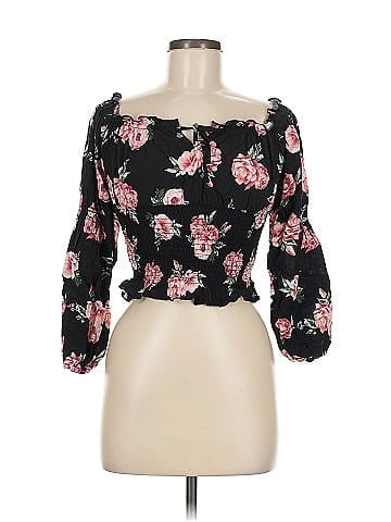 Almost Famous 3/4 Sleeve Blouse (view 1)