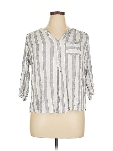 Market and Spruce 3/4 Sleeve Button-Down Shirt (view 1)