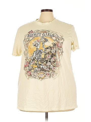Maurices Short Sleeve T-Shirt (view 1)