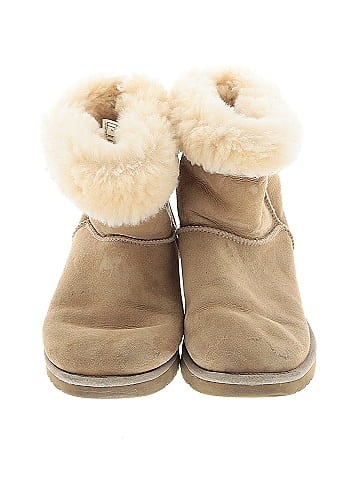 Ugg Australia Ankle Boots (view 2)