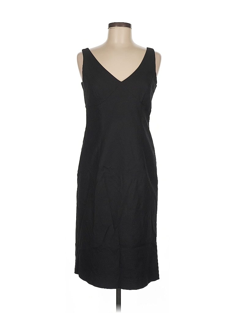 Click to view more detailed imagery on our partner's website Pre-owned Bloomingdale's Cocktail Dress In Black