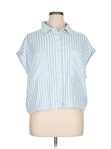 Sonoma Goods for Life Short Sleeve Blouse (view 1)