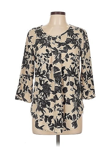Kaileigh 3/4 Sleeve Blouse (view 1)