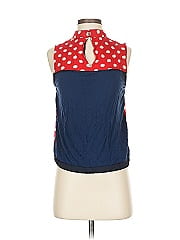 Tiny Sleeveless Blouse