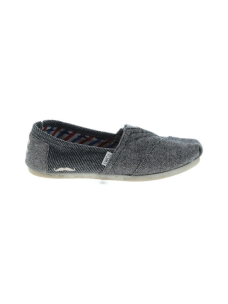 Pre-owned Toms Sneakers In Gray