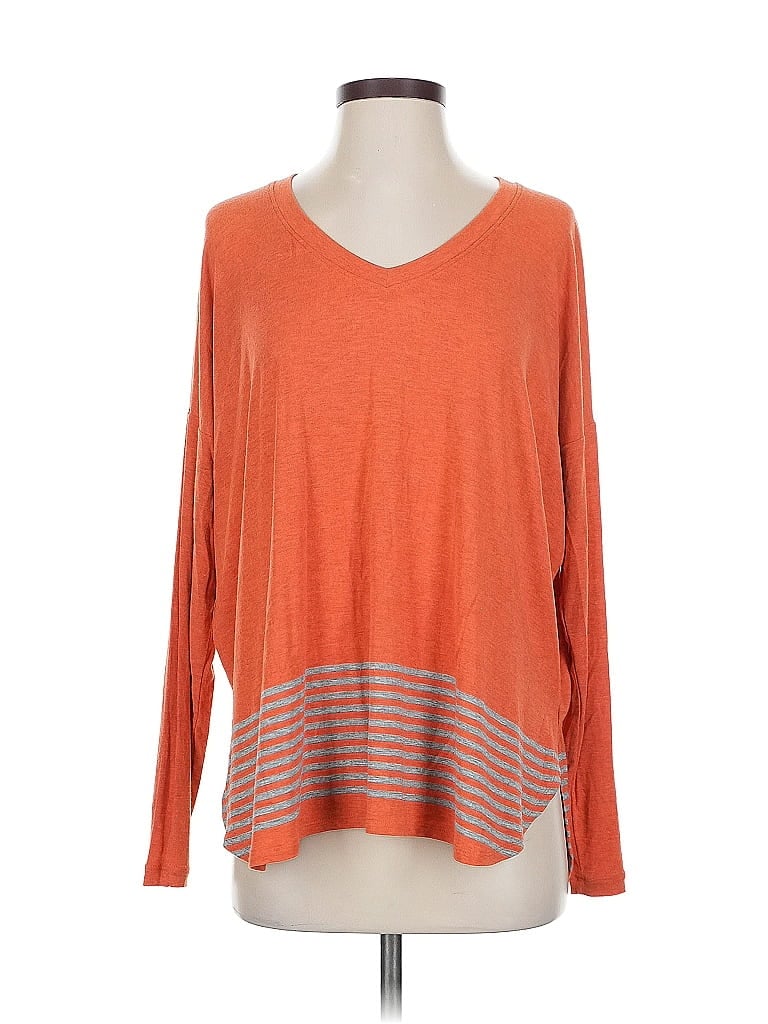 Pre-owned Cabi Long Sleeve T-shirt In Orange