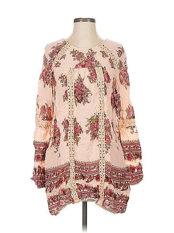 Molly Green Long Sleeve Blouse (view 1)