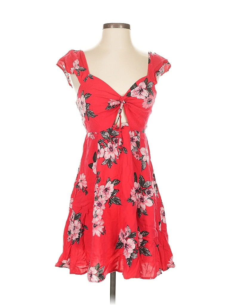 Pre-owned Xhilaration Cocktail Dress In Red