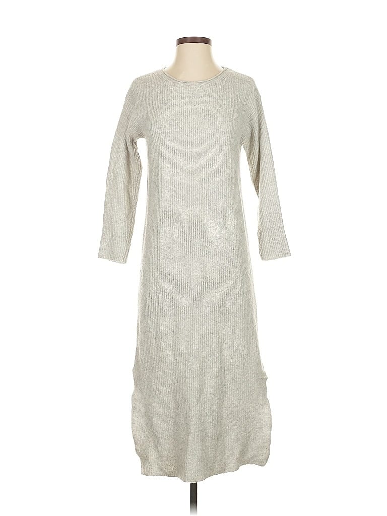 Pre-owned Lou & Grey Casual Dress In Gray