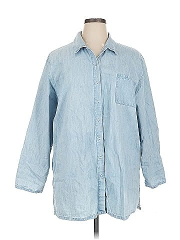 Out Of The Blue 3/4 Sleeve Button-Down Shirt (view 1)