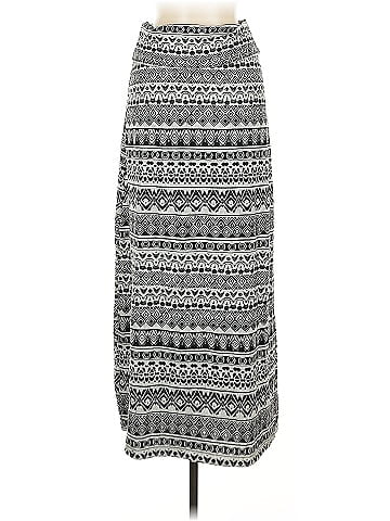 No Boundaries Casual Skirt (view 2)