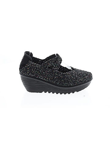 Bernie Mev Flats (view 1)
