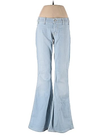 Elizabeth and James Jeans (view 1)