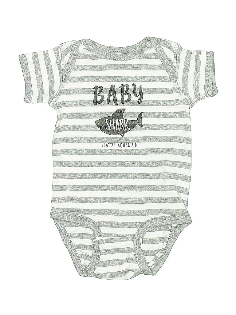 Click to view more detailed imagery on our partner's website Pre-owned Rabbit Skins Babies' Short Sleeve Onesie In Gray