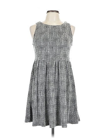 Hem & Thread Casual Dress (view 1)