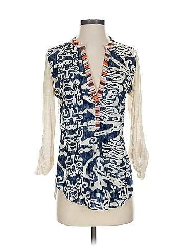 Tiny 3/4 Sleeve Blouse (view 1)