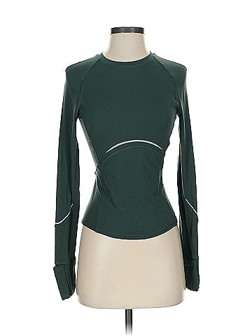 Lululemon Athletica Long Sleeve T-Shirt (view 1)