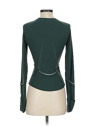 Lululemon Athletica Long Sleeve T-Shirt (view 2)
