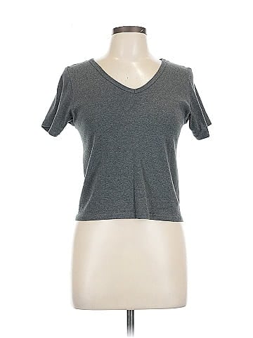 Victoria's Secret Short Sleeve T-Shirt (view 1)