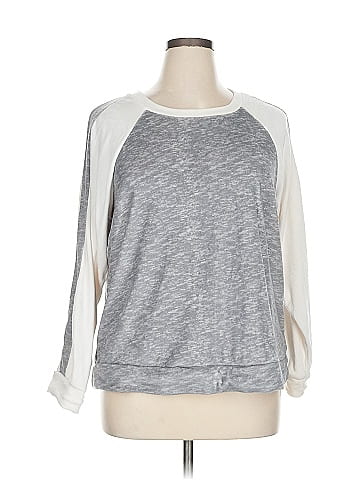 Cuddl Duds Sweatshirt (view 1)