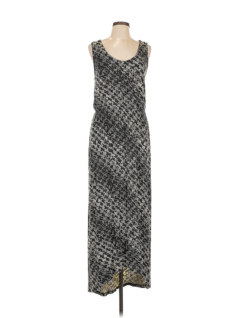 Pre-owned Daisy Fuentes Casual Dress In Gray
