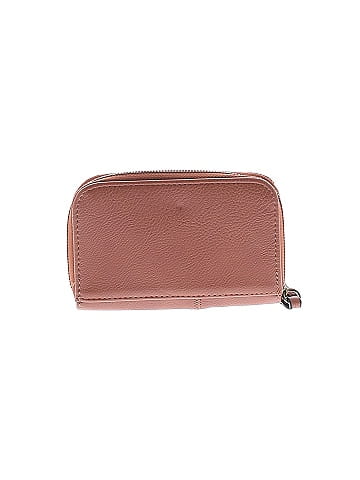 Universal Thread Wallet (view 2)