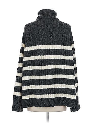H&M Turtleneck Sweater (view 2)