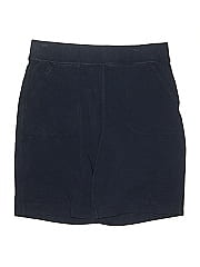 Duluth Trading Co. Shorts