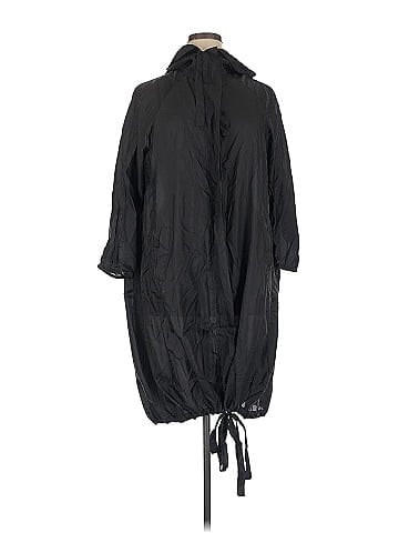 Thirty-One Raincoat (view 1)