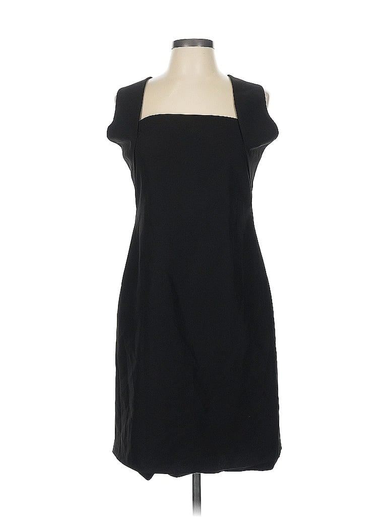 Click to view more detailed imagery on our partner's website Pre-owned Halston Cocktail Dress In Black