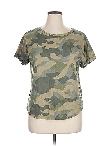24/7 Maurices Short Sleeve T-Shirt (view 1)