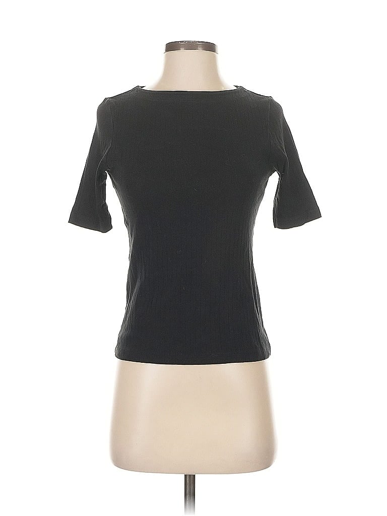 Click to view more detailed imagery on our partner's website Pre-owned Uniqlo Short Sleeve Turtleneck In Black