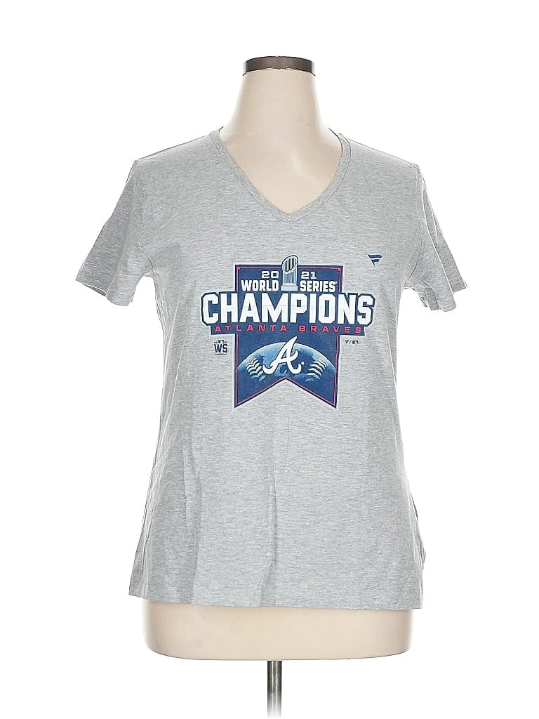 Pre-owned Fanatics Short Sleeve T-shirt In Silver