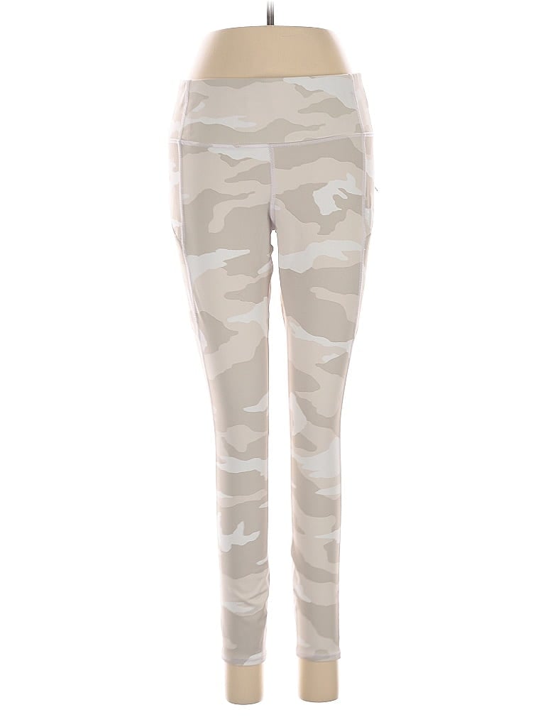 Click to view more detailed imagery on our partner's website Pre-owned Athleta Active Pants In White