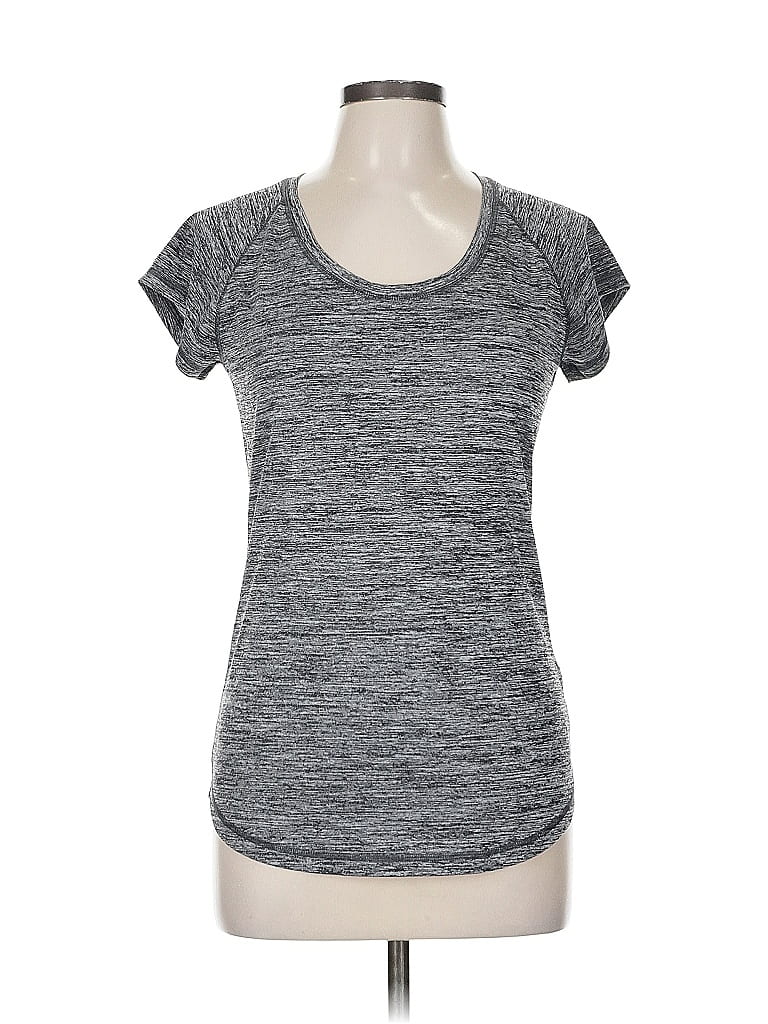 Pre-owned Z By Zella Active T-shirt In Gray