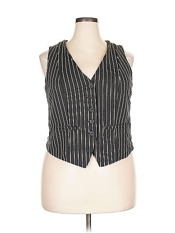 Studio by Torrid Vest (view 1)