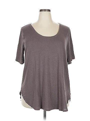 24/7 Maurices Short Sleeve T-Shirt (view 1)