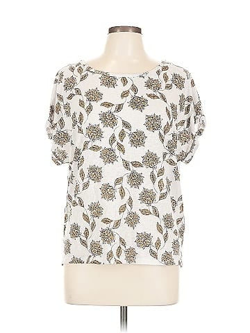 24/7 Maurices Short Sleeve T-Shirt (view 1)