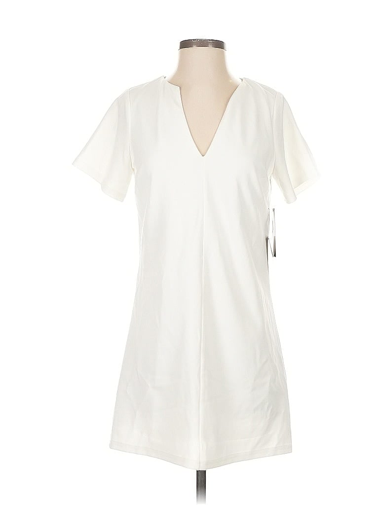 Pre-owned Lulus Casual Dress In White