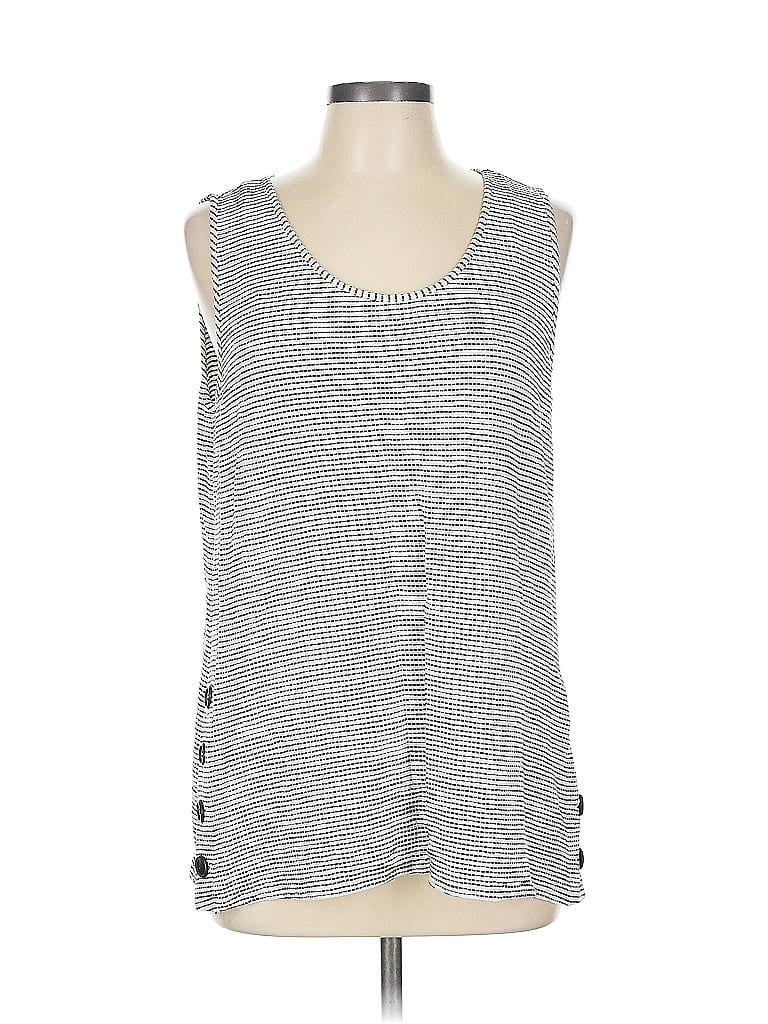 Pre-owned Vince Camuto Sleeveless T-shirt In Silver